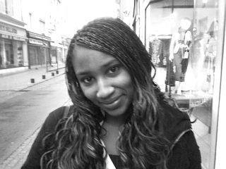 zine amina